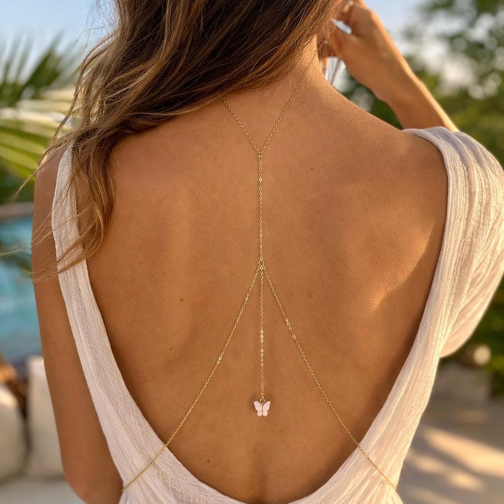 Butterfly Backdrop Necklace Gold — Gold Tone