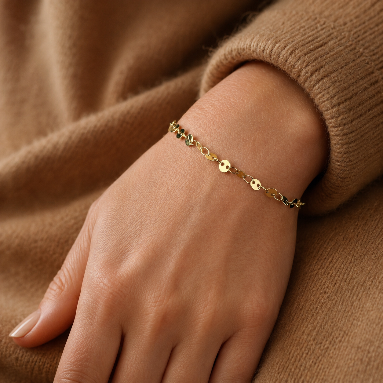 Gold stainless steel dainty coin disc-link chain bracelet, minimalist waterproof jewelry