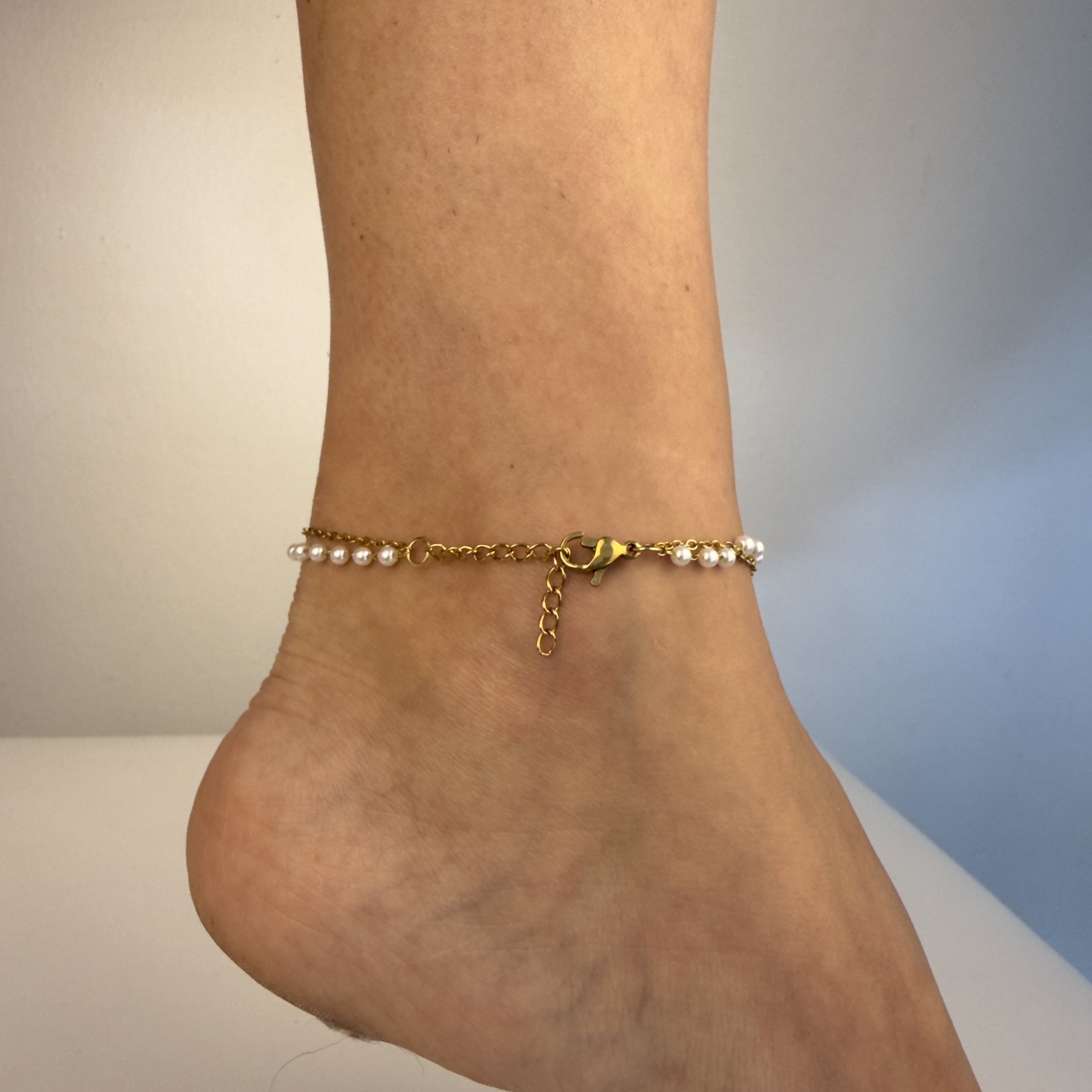 Birth Flower Anklet — Gold Tone
