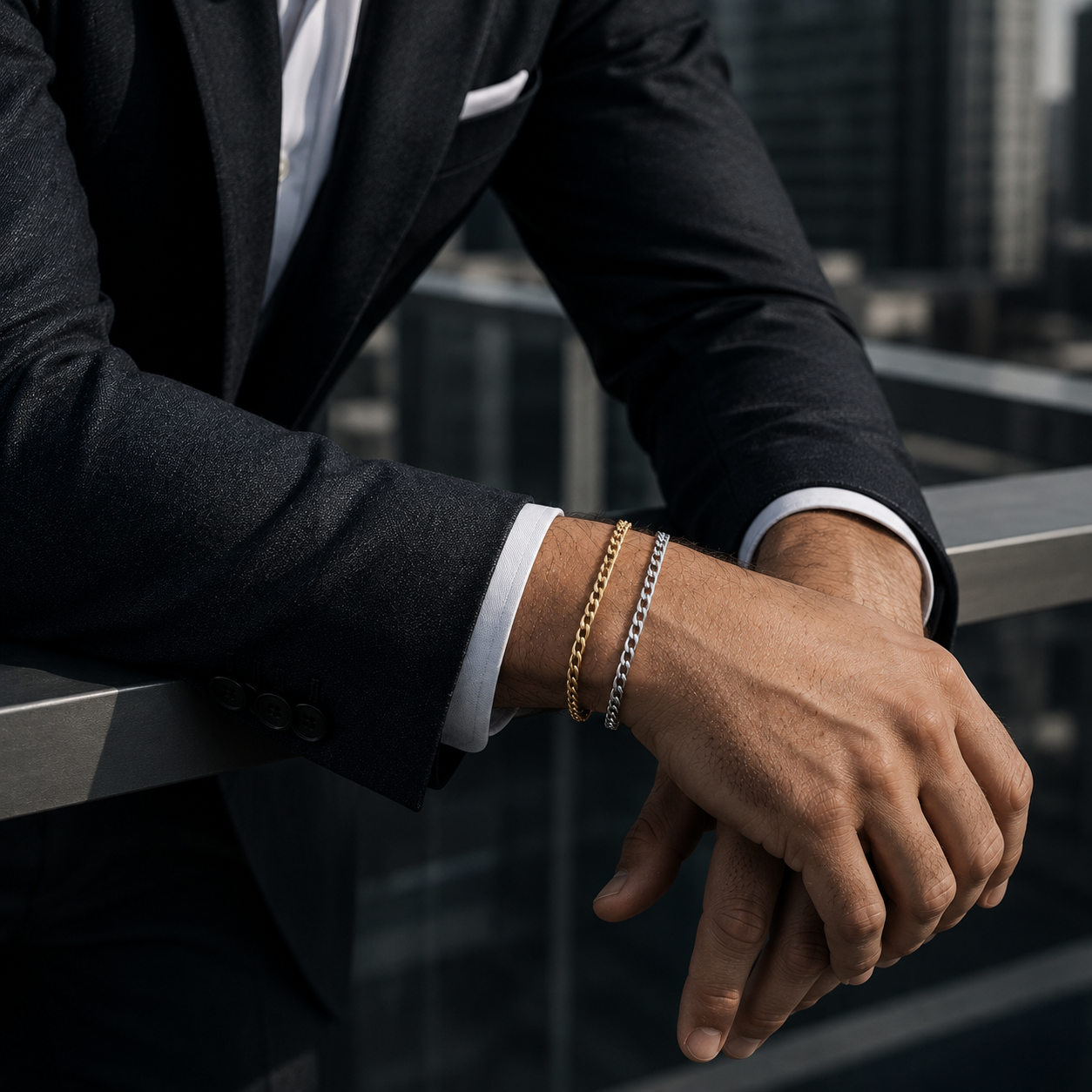 Cuban curb chain bracelet for men in stainless steel, gold and silver tone, waterproof and tarnish-resistant
